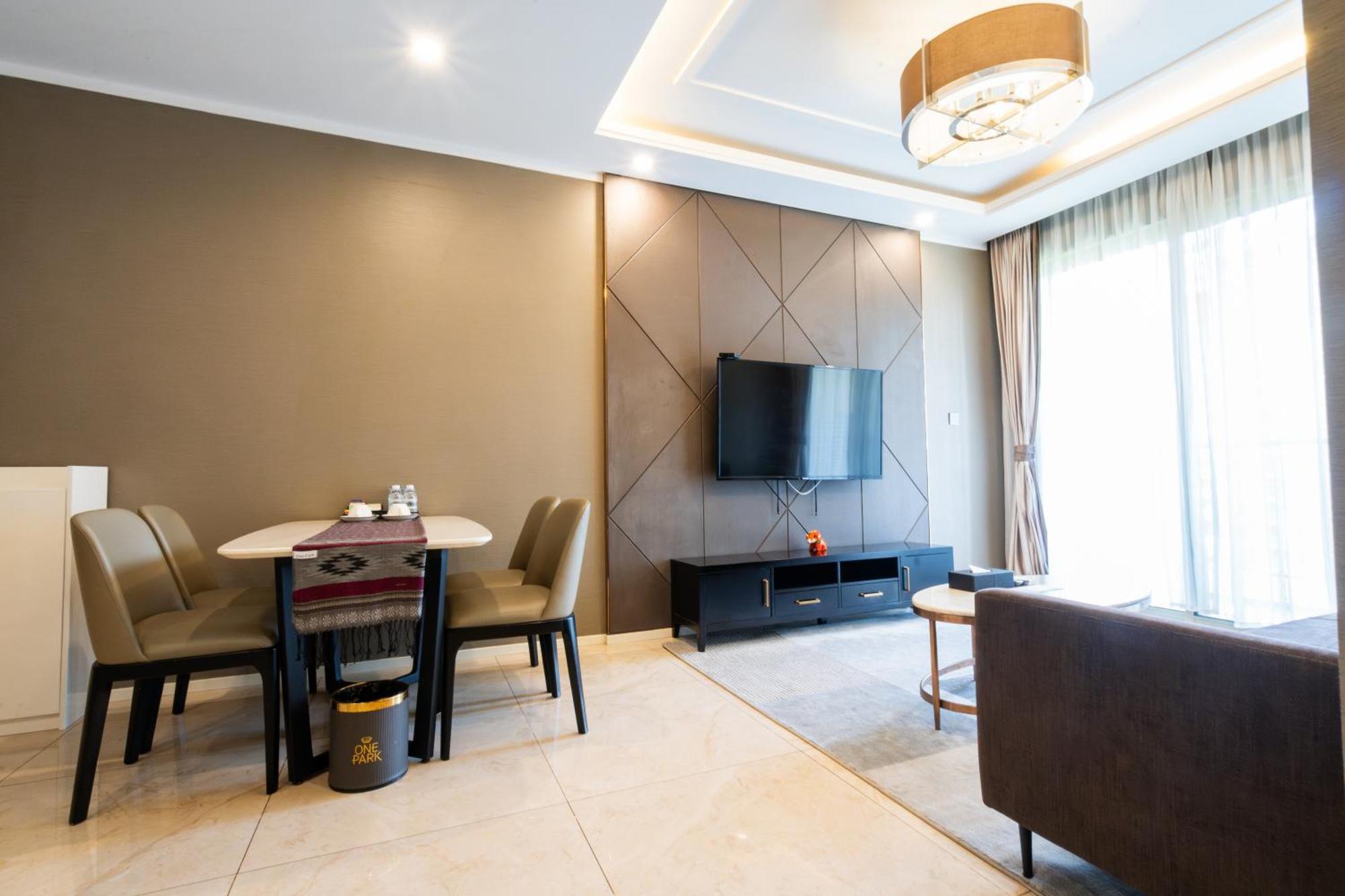 One Park Hotel & Residence プノンペン エクステリア 写真
